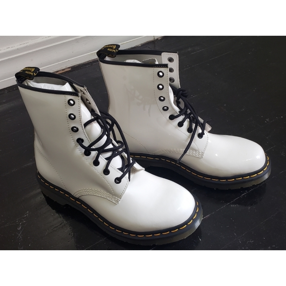 Dr Martens 1460 8-eye boots in patent white
